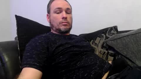 Snapshot of geddes4 chatting on 10.18.25 SIR online show from 10.18.25