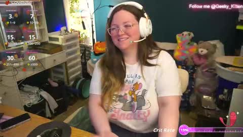 Snapshot of geeky_kitten chatting on 10.16.25 Geeky Kitten Leina -  online show from 10.16.25
