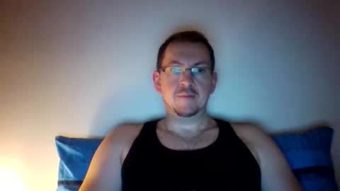 Snapshot of geilerwixxer27 chatting on 11.10.25 geilerwixxer27 online show from 11.10.25