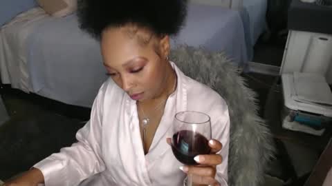 Snapshot of geishapaige chatting on 09.26.25 The Empress online show from 09.26.25