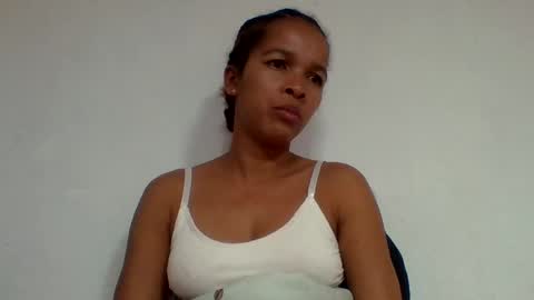 Snapshot of gelmene chatting on 06.12.26 gelmene online show from 06.12.26
