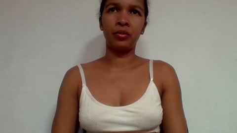 Snapshot of gelmene chatting on 06.13.26 gelmene online show from 06.13.26