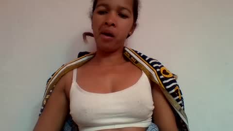Snapshot of gelmene chatting on 06.24.26 gelmene online show from 06.24.26