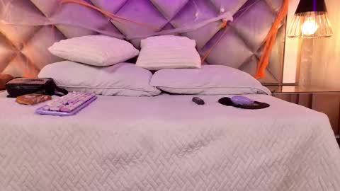 Maria  online show from 10.19.25