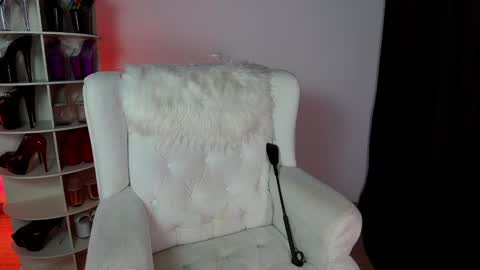 Snapshot of genesis073 chatting on 03.02.25 genesis073 online show from 03.02.25