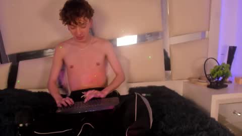 Genesis online show from 11.26.25