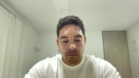 genesis_wb online show from 03.01.25