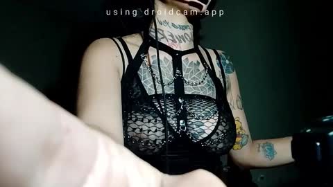 Snapshot of genetictan chatting on 09.27.25 CANDY online show from 09.27.25