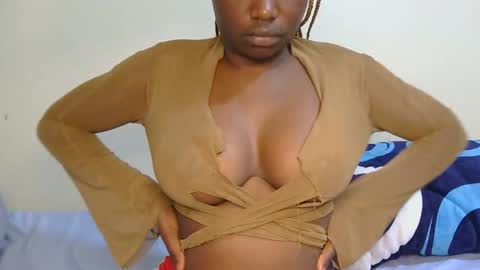 Luciana online show from 11.07.25