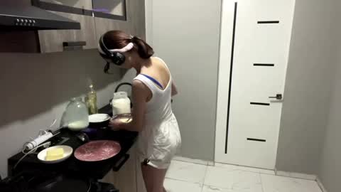 Riana online show from 04.10.26