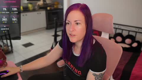Snapshot of gennyrock chatting on 12.20.24 Genny Rock   and  online show from 12.20.24