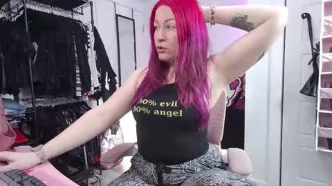 Genny Rock   and  online show from 02.11.26