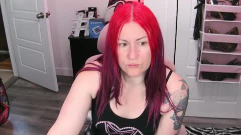 Snapshot of gennyrock chatting on 05.17.26 Genny Rock and online show from 05.17.26