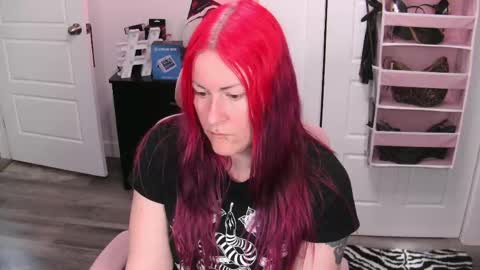 Snapshot of gennyrock chatting on 05.30.26 Genny Rock and online show from 05.30.26