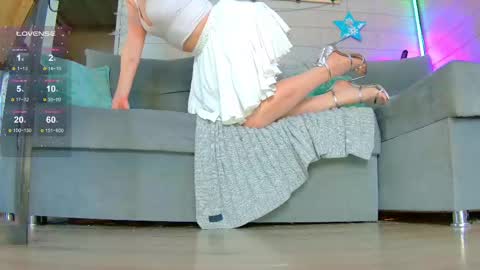 Anna online show from 02.21.25