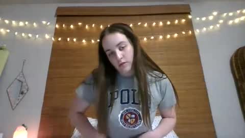 genzfucktoy online show from 09.09.25