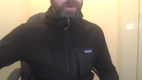 Snapshot of geon2xx chatting on 03.10.25 Geon online show from 03.10.25