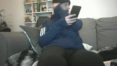 Snapshot of geon2xx chatting on 11.15.25 Geon online show from 11.15.25