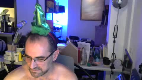 Snapshot of georgempt chatting on 01.05.25 georgempt online show from 01.05.25