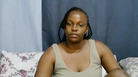Snapshot of georgeous_kimberly chatting on 05.26.26 georgeous_kimberly online show from 05.26.26