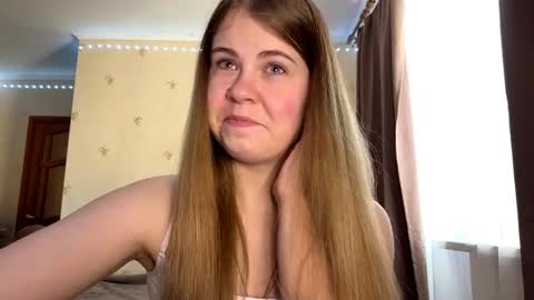 Amy is here ntmuMy TG MaevAmy online show from 04.12.26