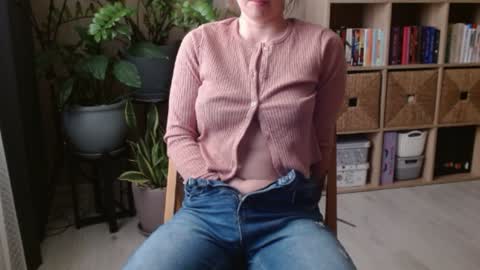 Snapshot of georgiapeachgirl chatting on 02.10.26 Melissa online show from 02.10.26