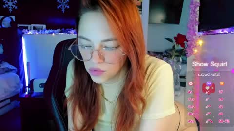 georgina_moschino online show from 01.15.25