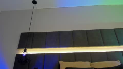 Kendal  online show from 02.18.25