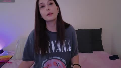 Nadine online show from 04.04.26