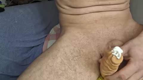 A  A online show from 02.11.25