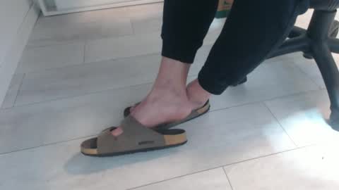 GermanSoleBro online show from 02.18.26