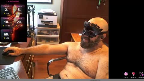 Daddy Jokes online show from 11.14.25