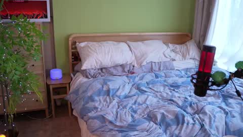 Anna online show from 11.12.25