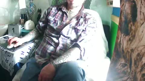 Snapshot of getfucked321jake chatting on 01.22.25 getfucked321jake online show from 01.22.25