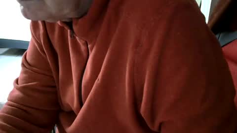 Snapshot of gh1952ma chatting on 02.15.25 Gisse online show from 02.15.25