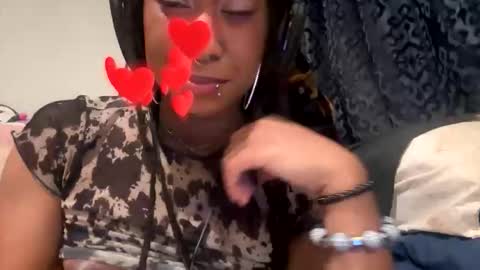 ghastgirlt_t online show from 10.25.25