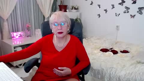 Ghertrudequeen online show from 10.04.25