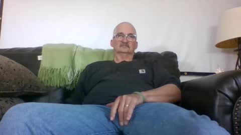 Snapshot of ghost2534 chatting on 04.27.26 ghost2534 online show from 04.27.26
