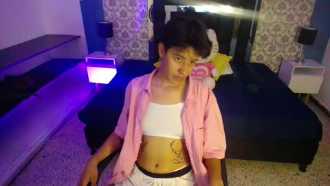 Snapshot of ghost__girl_ chatting on 09.24.25 Your Girl online show from 09.24.25