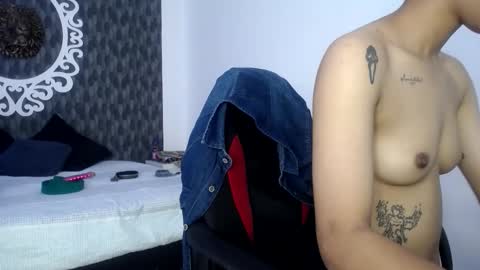 Snapshot of ghost__girl_ chatting on 10.10.25 Your Girl online show from 10.10.25