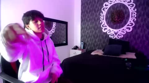 Snapshot of ghost__girl_ chatting on 10.29.25 Your Girl online show from 10.29.25