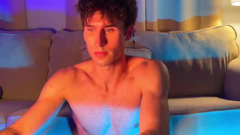 Snapshot of ghostdaddy9 chatting on 10.08.25 big boy ghost face online show from 10.08.25