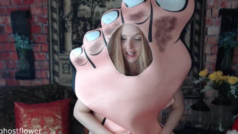 ghostflower online show from 10.31.25