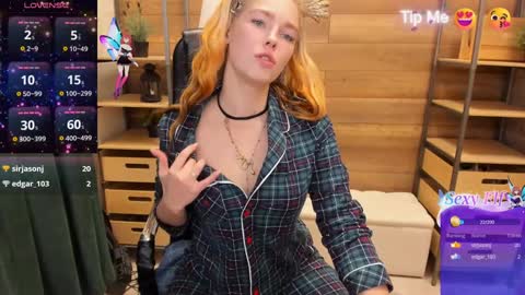 Snapshot of ghostly_temptation chatting on 12.12.24 Sweety online show from 12.12.24