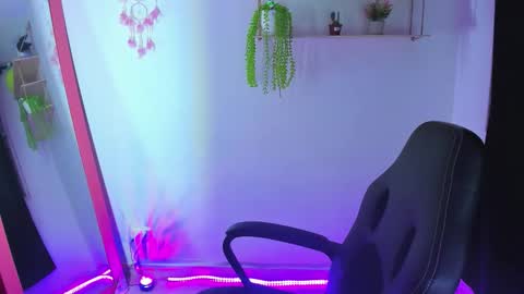 Snapshot of gia_contii chatting on 03.15.26 giaaaa online show from 03.15.26