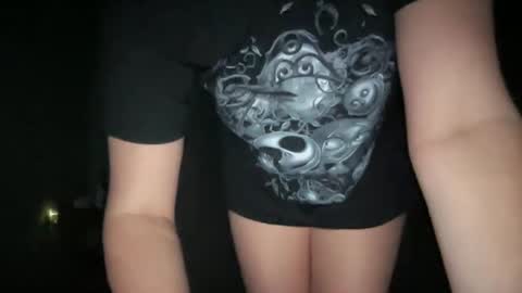 Snapshot of gia_is_horny chatting on 01.30.25 The Queen of Squirt online show from 01.30.25