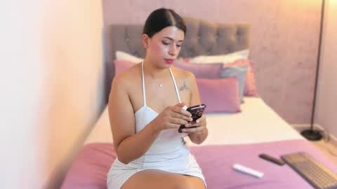 Gia online show from 11.22.25