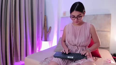 Snapshot of giablakee chatting on 01.20.25 Gia Blake online show from 01.20.25