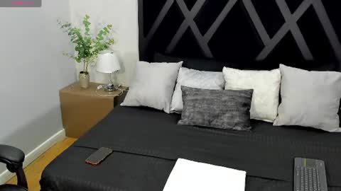 GIAN online show from 07.15.26