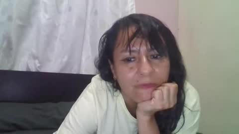 Snapshot of gianna165909 chatting on 02.28.25 gianna165909 online show from 02.28.25